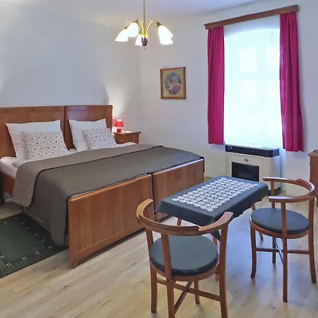 Gasthuis Tarjanyi Vendeghaz