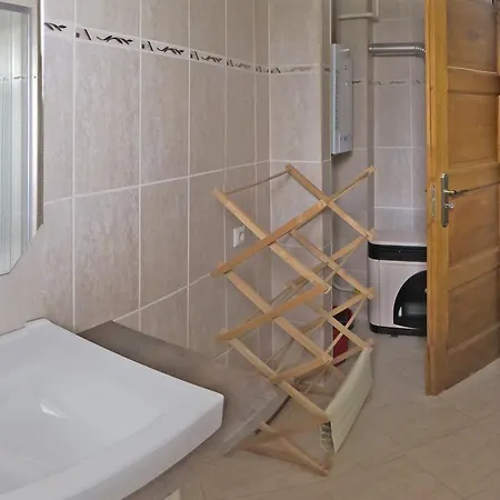 Gasthuis Tarjanyi Vendeghaz *